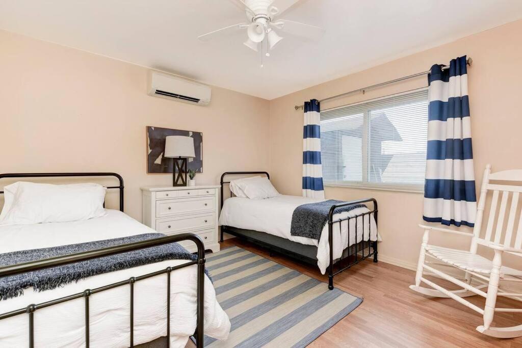 Casa Amore -2Br- Free Driveway Parking For 3 Cars サンディエゴ エクステリア 写真